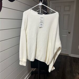 French connection Off-Shoulder winter white Sweater